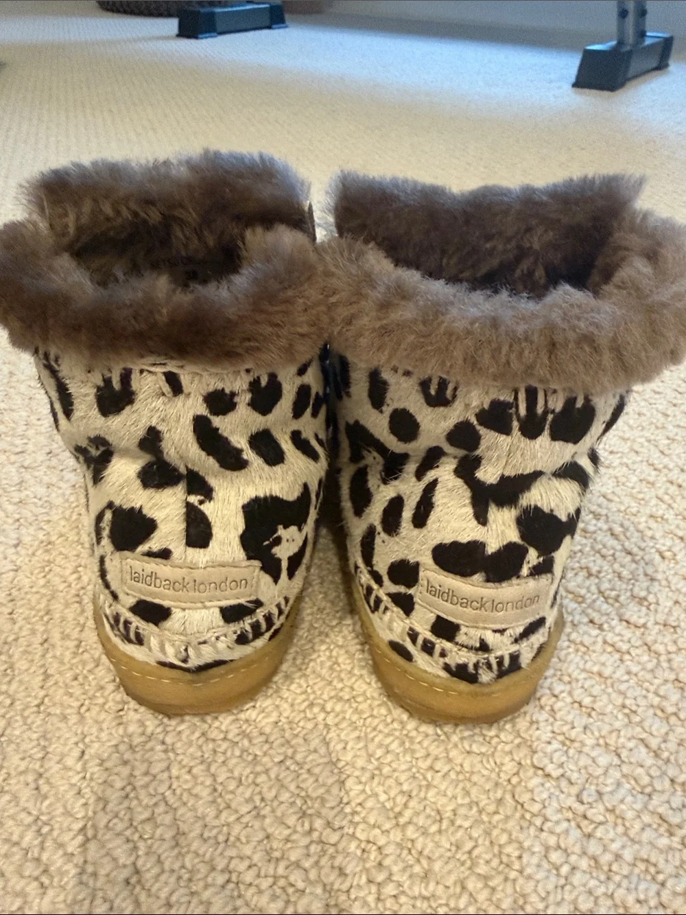 Laidback London Setsu Crochet Side Zip Ankle Boot Leopard Beige size 38